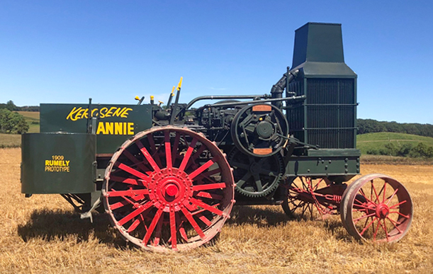 1909 Rumely "Kerosene Annie"