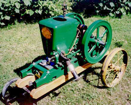  1916HeadlessFairbanksMorse-Full.jpg