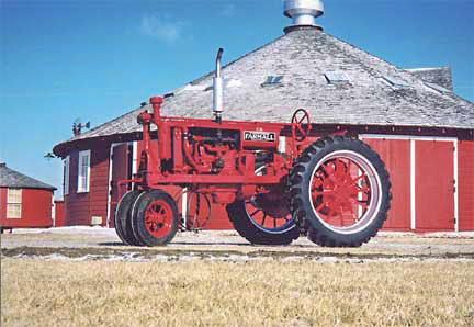  1930sF20Farmall-Full.jpg 