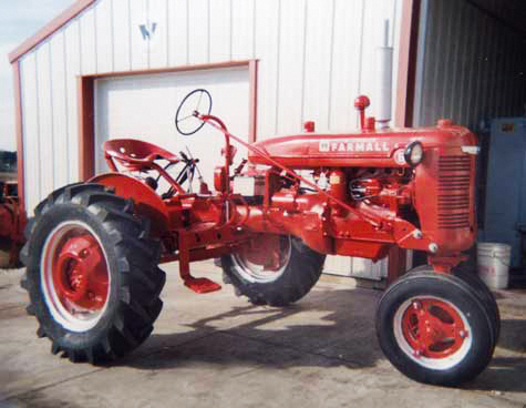  1941Farmall-Full.jpg 