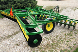1960s John Deere 14’ AW Disc